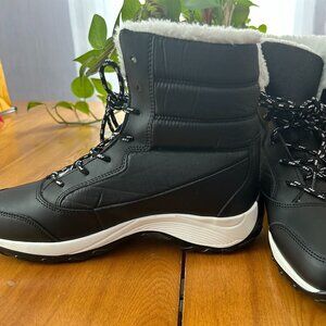 Women's Winter Boots - NWOT